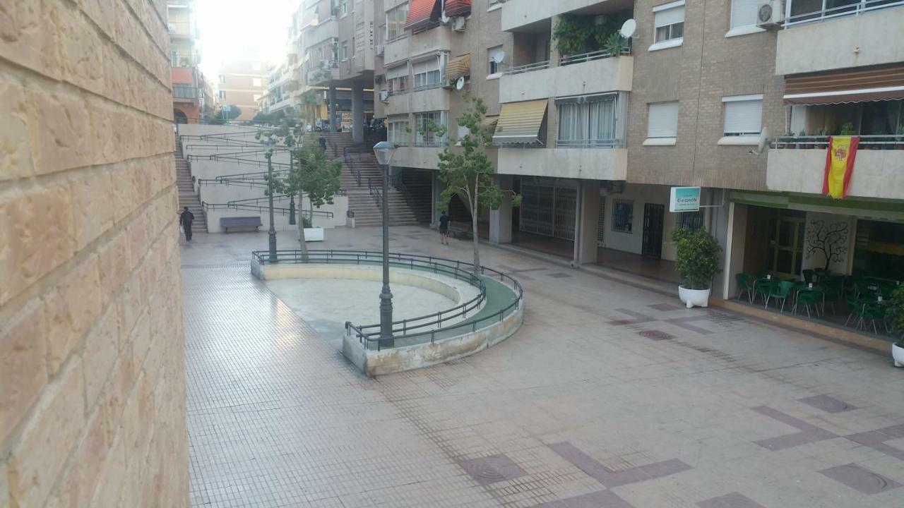 Habitacion Maria Jose Benidorm Bagian luar foto