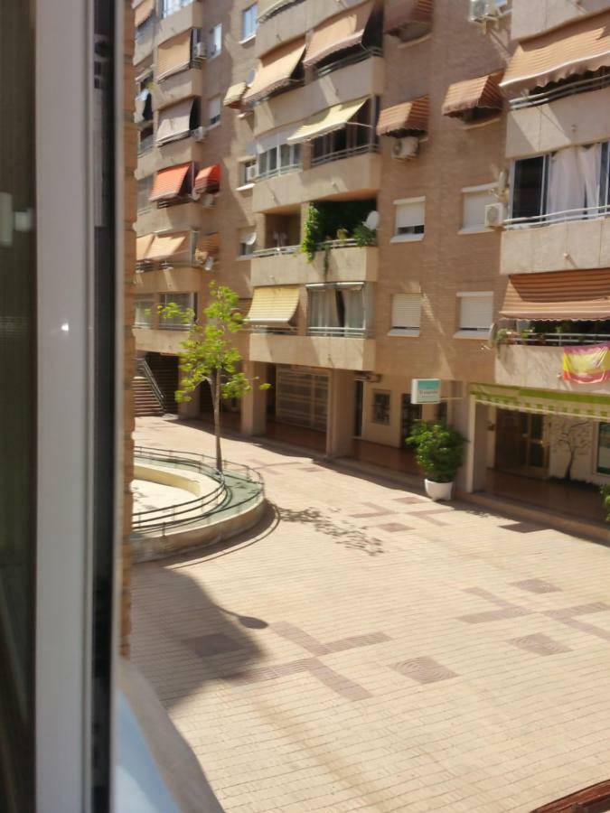Habitacion Maria Jose Benidorm Bagian luar foto